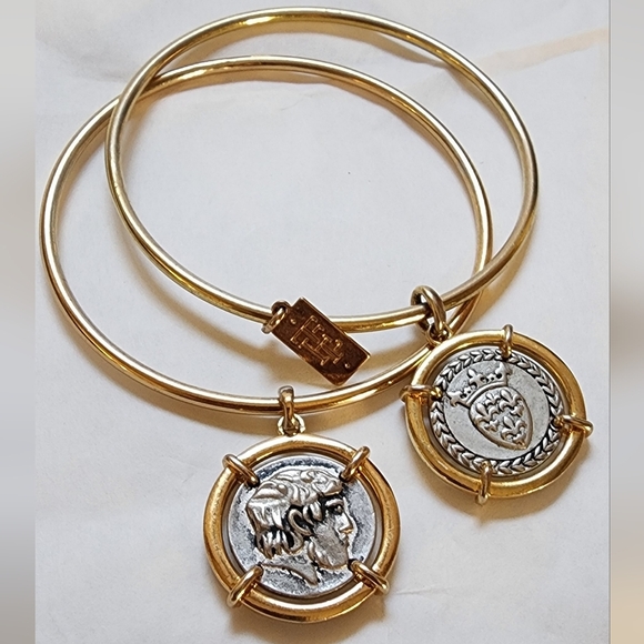 Tommy Hilfiger Bracelets - Picture 3 of 3